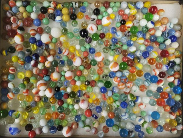 GROUP OF MISCELLANEOUS MARBLES: Glass marbles in 3 containers.