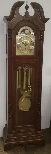 TALL CASE CLOCK (1 of 7)