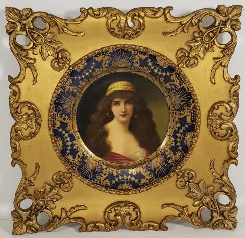 FRAMED VIENNA ART PLATES FOR COCA-COLA: Vintage framed art plate for Coca-Cola, depicting beauty, marked on back "Vienna Art Plate, Western Coca-Cola Bottling Co., approximate height 14 1/2" x 14 1/2".