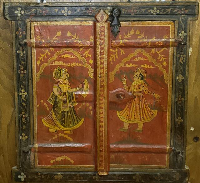 PERSIAN WOODEN WALL PLAQUE (1 of 4)
