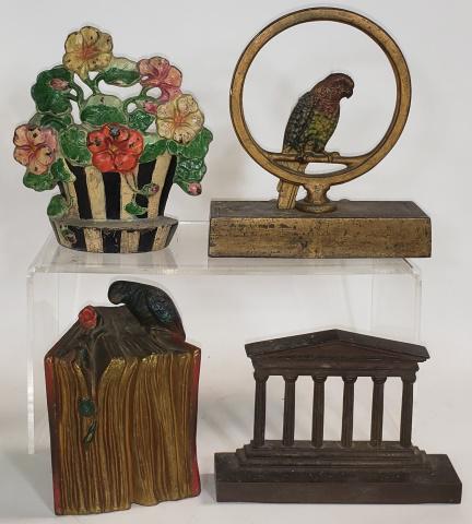 4 PIECES CAST IRON & BRONZE (1 of 8)