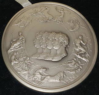 STERLING SILVER WATERLOO MEDAL: Sterling silver John Pinches medalist LTD., #1424/5000, "The Waterloo Medal", by Benedetto Pistrucci, approximate total weight 3.86 ozt, complete with box and papers.