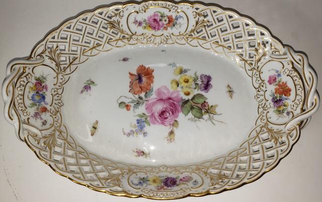 MEISSEN 2-HANDLED BOWL (1 of 6)