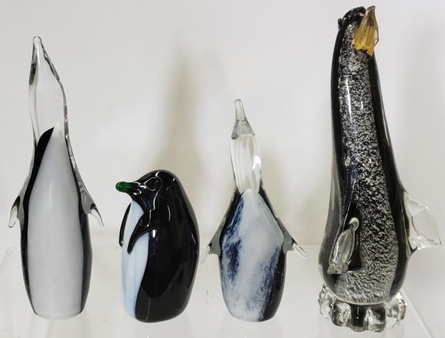4 ART GLASS PENGUIN FIGURES: Including Orient & Flume, 3 unmarked, Tallest 8".