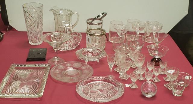 LARGE GROUP OF MISC. GLASSWARE (1 of 4)