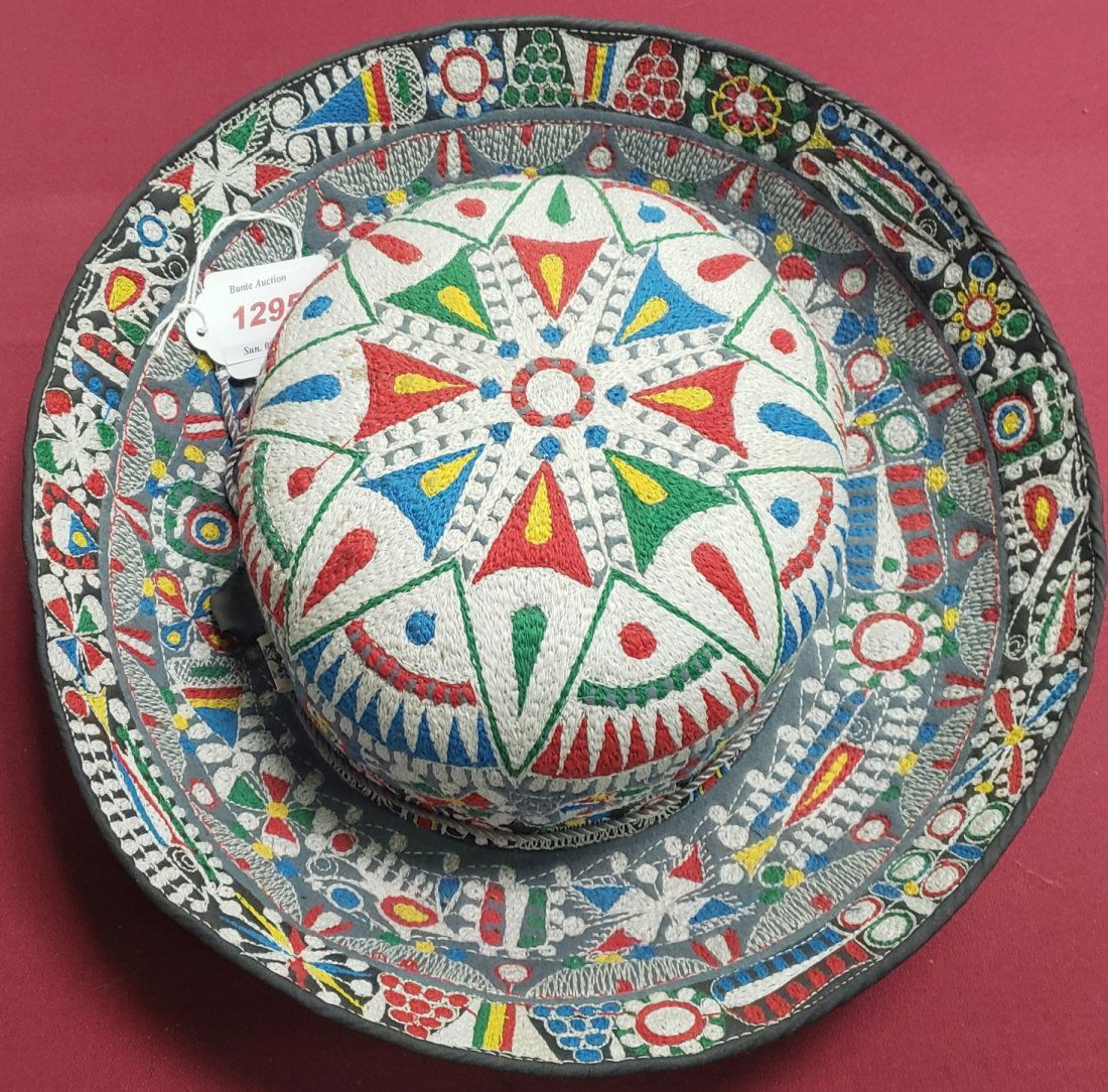 LADIES NEEDLEWORK HAT (1 of 3)