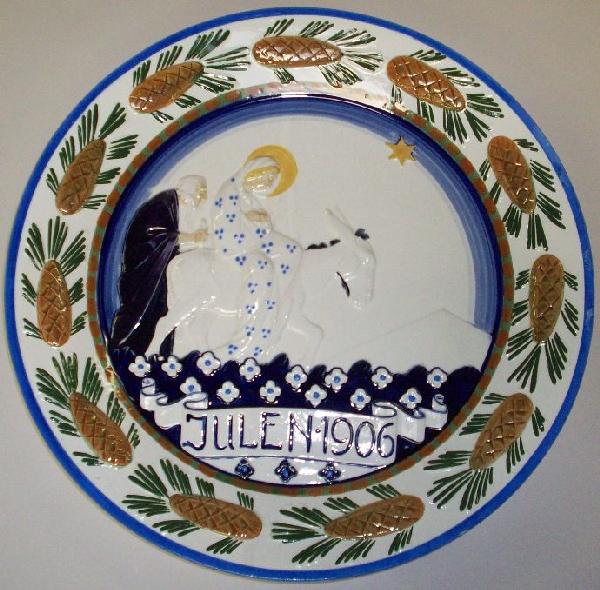 ***1906 ROYAL COPENHAGEN ALUMINIA FAIENCE CHRISTM