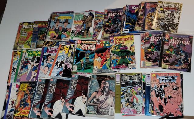 GROUP OF MISC COMICS (1 of 4)