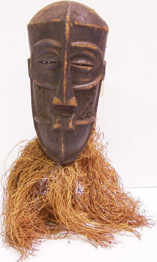 ***TCHOKWE WOOD MASK: Made of wood, rope and hay, approximate height mask only 13'', hay 21''.