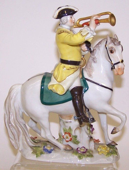 ***MEISSEN PORCELAIN FIGURE: ***MEISSEN PORCELAIN FIGURE| Depicting rider on horse, base having Meissen blue cross swords mark, approximate height 7".