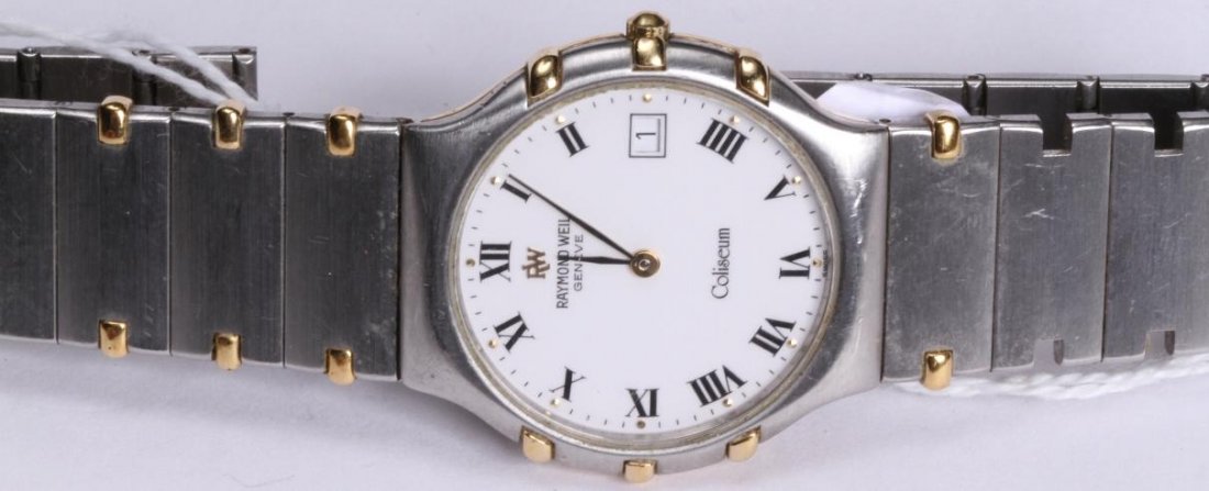 ***GENTLEMAN'S RAYMOND WEIL WRISTWATCH: Coliseum model, having quartz movement, stem set with Roman numeral markers and date aperture on a white finish dial, contained in a stainless steel and yellow gold case, fitted with stainless steel a