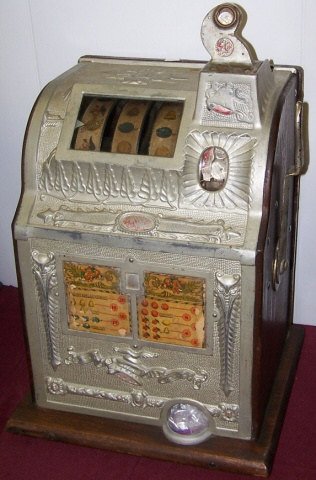*MILLS FIVE CENT SLOT MACHINE: "Owl".