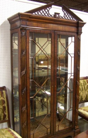 *GEORGIAN STYLE CHINA CABINET: By Henredon, fitted with 2 glazed doors opening to mirrored back and illuminated interior, approximate height 83", width 49", depth 18 1/2".