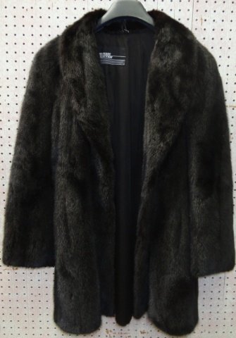 *MINK COAT: Possibly size large, deaccessioned from Northwestern Memorial Foundation.