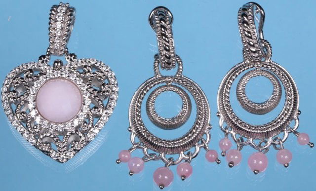*JUDITH RIPKA HEART PENDANT: And a pair of chandelier earrings, marked on back of pendant Judith Ripka, 925.