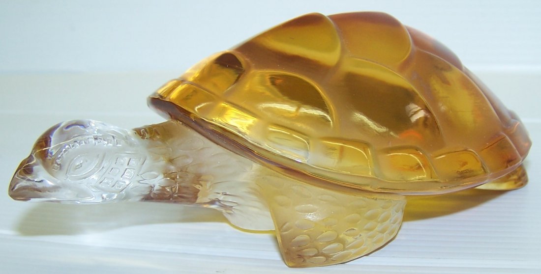*LALIQUE ART GLASS FIGURE: "Caroline"" Turtle #11639.