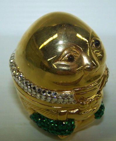 *JUDITH LEIBER TRINKET BOX: Humpty Dumpty, approximate height 1 3/4".