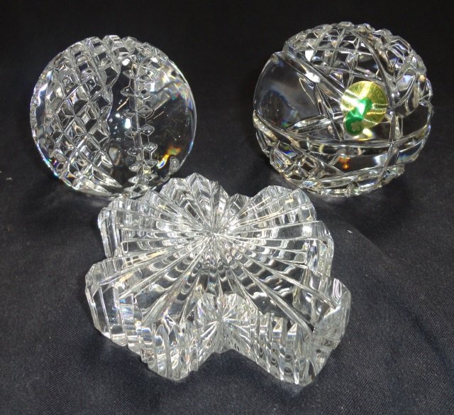 *3 PIECES OF WATERFORD CRYSTAL: 2 paperweights depicting balls and 3-leaf clover.