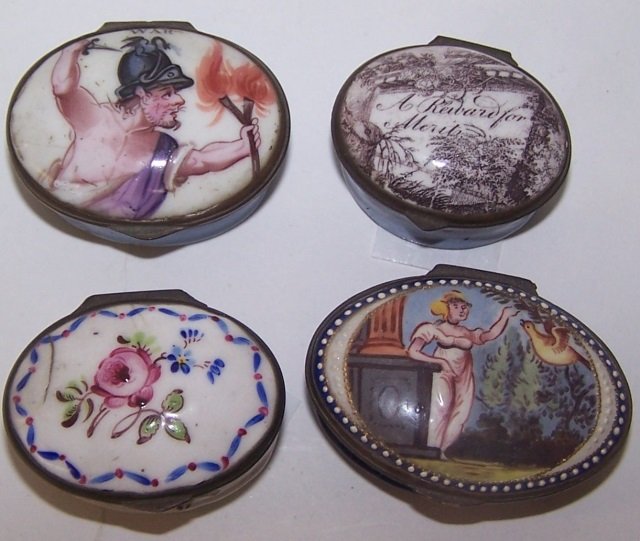 *4 CONTINENTAL ENAMELED SNUFF BOXES: War", "A reward for merit", etc., approximate height of tallest 1/4