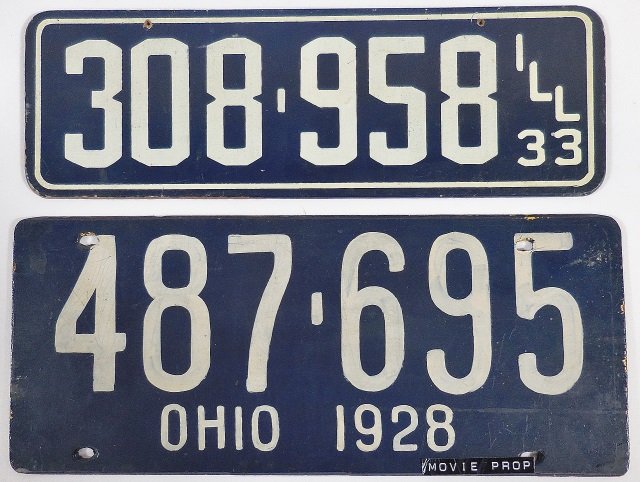 *2 MOVIE PROP LICENSE PLATES: *2 MOVIE PROP LICENSE PLATES