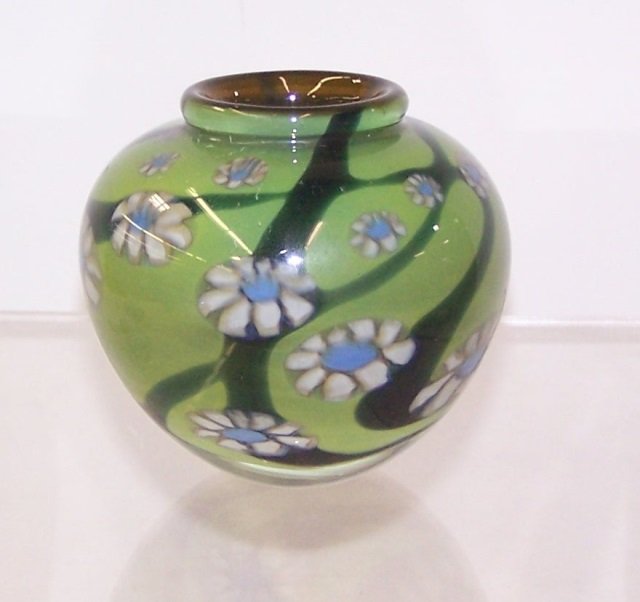 *MARK PEISER ART GLASS VASE: Green floral cabinet vase, signed on bottom, numbered E1-100 and dated 1972, approximate diameter 3 7/8", height 3 1/2".