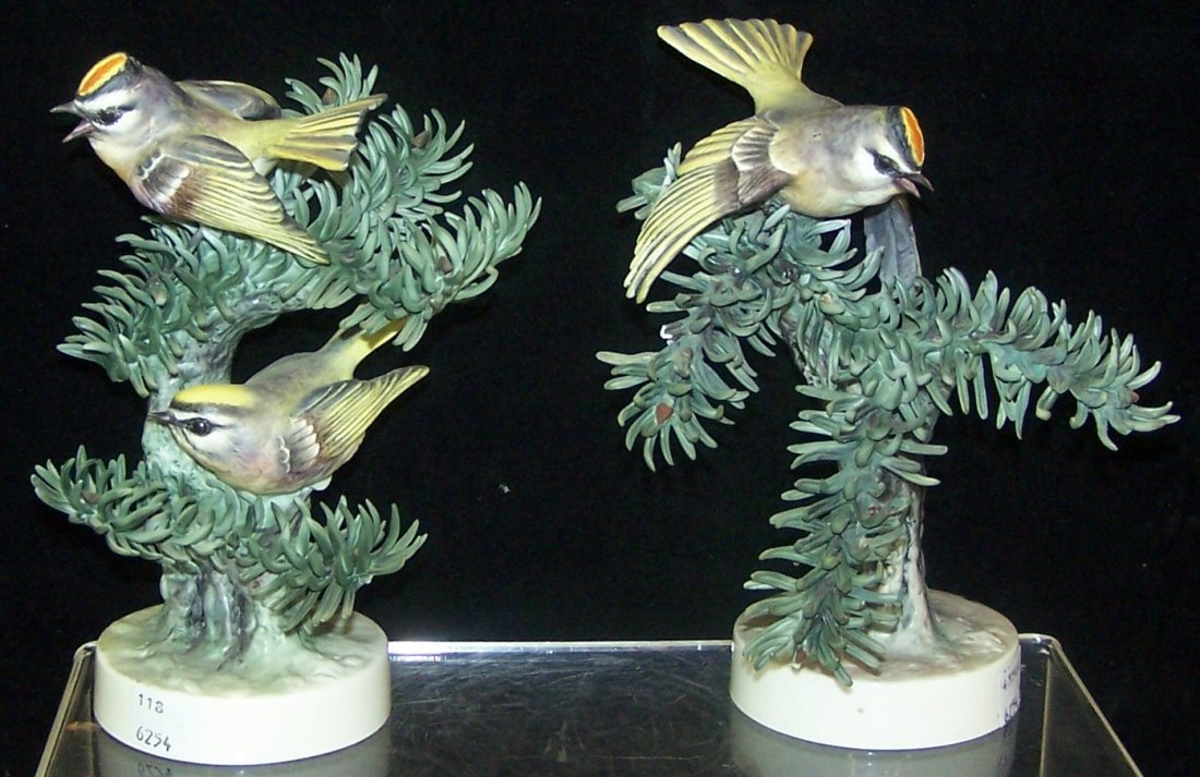 *PAIR OF ROYAL WORCESTER BIRDS: Golden Crowned Kinglets.