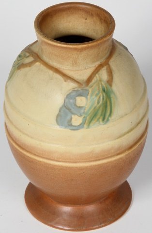 *ROSEVILLE ART POTTERY VASE: Futura "Egg with Leaves", unmarked, approximate height 8".