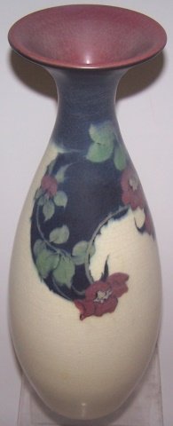 *ROOKWOOD ART POTTERY VASE (1 of 8)