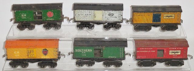 *GROUP OF AMERICAN FLYER O GAUGE ROLLING STOCK (1 of 3)