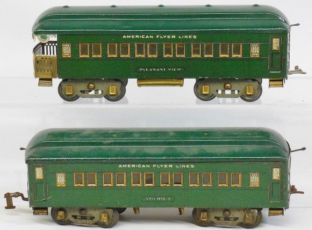 *2 AMERICAN FLYER STANDARD GAUGE COACHES (1 of 3)