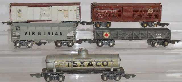 *GROUP OF AMERICAN FLYER 5/16 SCALE ROLLING STOCK (1 of 3)