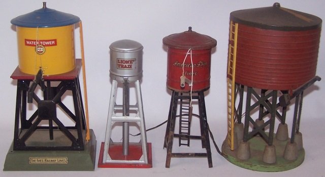 *GROUP OF AMERICAN FLYER AND LIONEL ACCESSORIES (1 of 1)