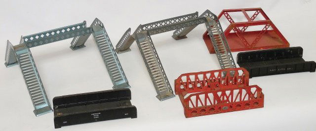 *2 GROUPS OF STANDARD GAUGE ACCESSORIES (1 of 2)