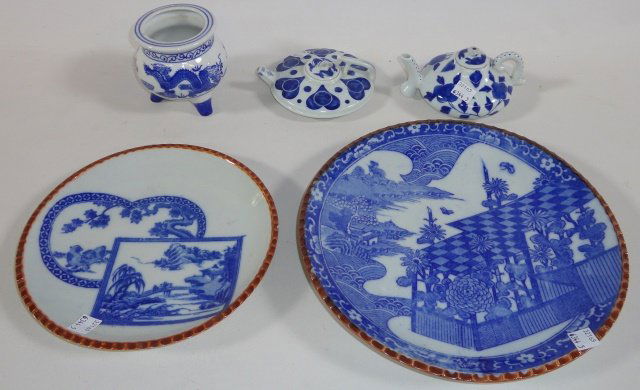 *5 PIECES OF ORIENTAL PORCELAIN (1 of 1)