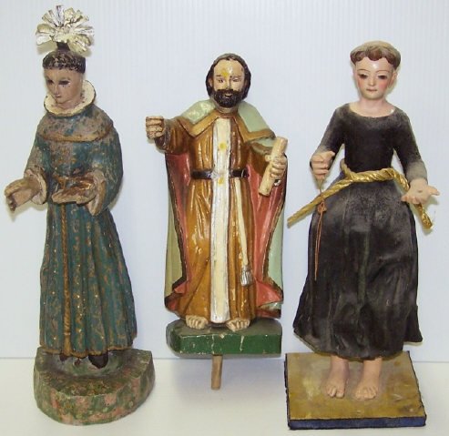 *3 SANTOS FIGURES (1 of 2)