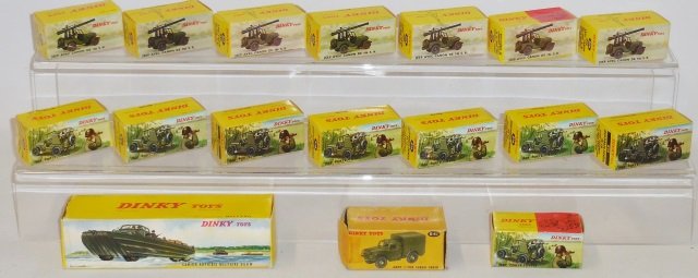 *GROUP OF DINKY DIECAST MILITARY VEHICLES (1 of 1)