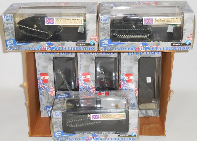 *6 SOLIDO DIECAST MILITARY TANK MODELS (1 of 2)
