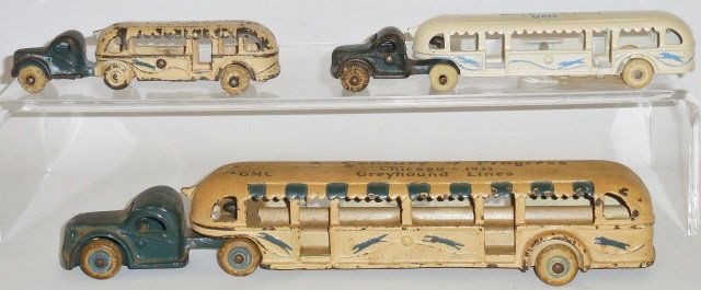 *ARCADE CAST IRON GREYHOUND BUSES: 11 1/2" Century of Progress, 7 1/2" Greyhound Lines and 5 1/2" Century of Progress.