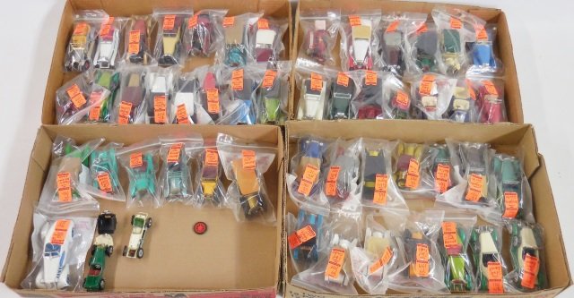 *4 GROUPS OF MATCHBOX DIECAST MODEL CARS (1 of 1)
