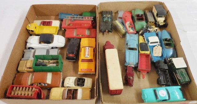 *2 GROUPS OF DIECAST VEHICLES (1 of 1)