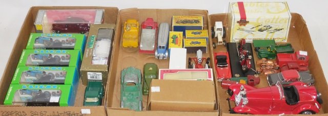 *3 GROUPS OF MISCELLANEOUS DIECAST VEHICLES (1 of 1)