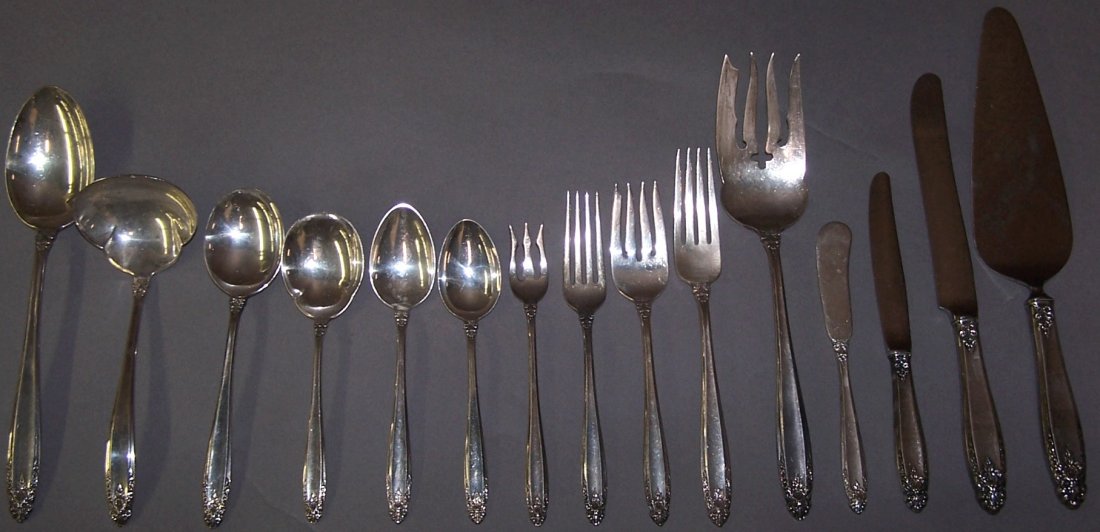 *70 PIECES OF INTERNATIONAL STERLING FLATWARE (1 of 3)