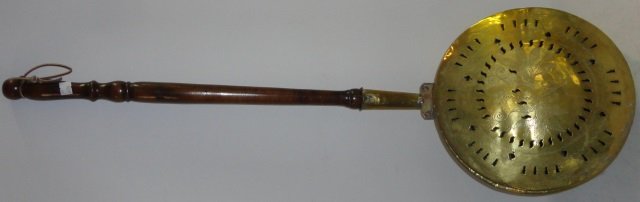 *19TH C. BRASS BED WARMER (1 of 4)