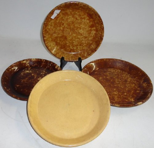 *4 BENNINGTON AND YELLOW WARE PIE PLATES & DISHES (1 of 1)