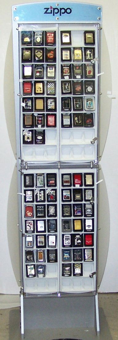 *ZIPPO FLOOR MODEL DISPLAY CASE (1 of 4)