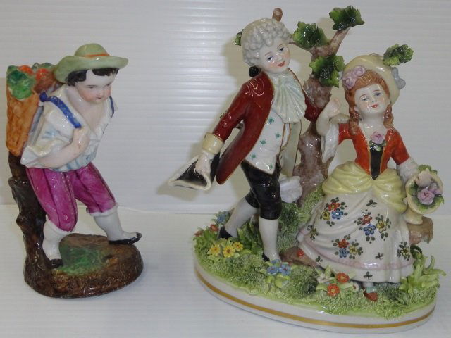 *2 PORCELAIN FIGURAL GROUPINGS (1 of 3)