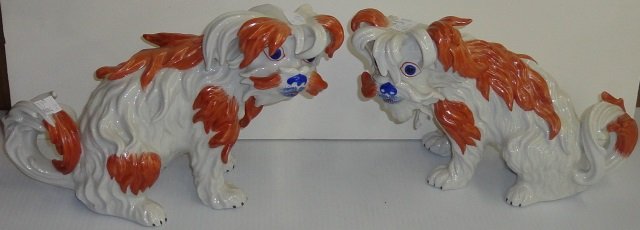 *MOTTAHEDEH PORCELAIN FIGURES: Foo dogs.