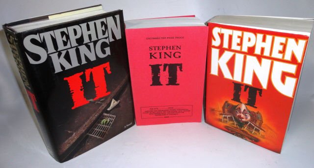 *3 STEPHEN KING BOOKS (1 of 8)