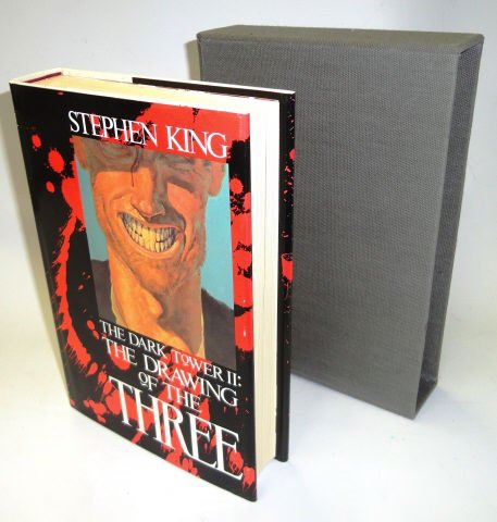 *STEPHEN KING HARDCOVER BOOK (1 of 3)