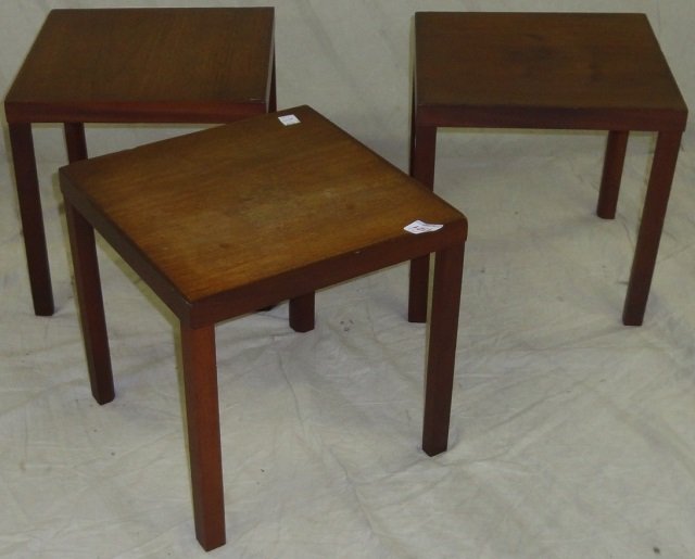 *SET OF 3 TEAKWOOD SIDE TABLES (1 of 1)